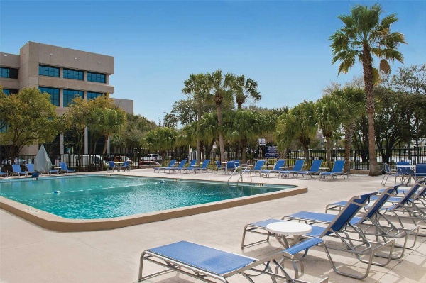 The Barrymore Hotel Tampa Riverwalk image 5